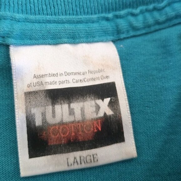 Teal Snoopy 'Sweetest Grandma' Graphic Tee - Picture 4 of 6